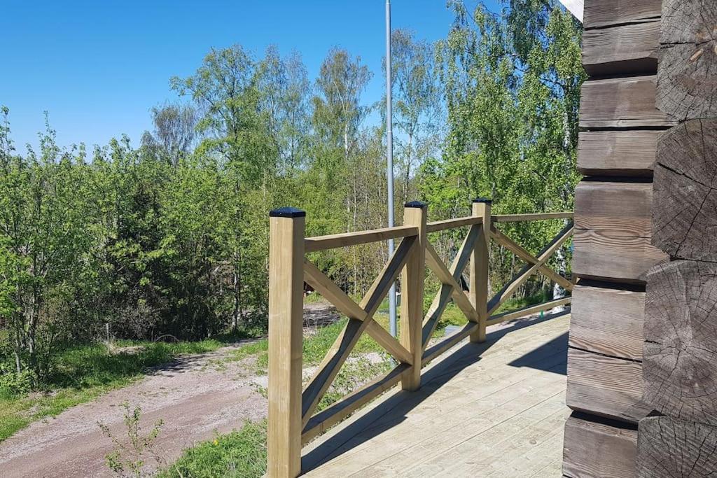 Utsikten -Exklusivt Nybyggt Timmerhus -Plintsberg. تالبيرغ المظهر الخارجي الصورة
